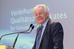 Verleihung des Qualitätszertifikates für Gesunde Gemeinden im Netzwerk durch Landeshauptmann Dr. Josef Pühringer