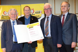 Verleihung des Qualitätszertifikates für Gesunde Gemeinden im Netzwerk durch Landeshauptmann Dr. Josef Pühringer, Gemeinde Micheldorf in Oberösterreich