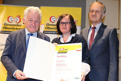 Verleihung des Qualitätszertifikates für Gesunde Gemeinden im Netzwerk durch Landeshauptmann Dr. Josef Pühringer, Gemeinde Aichkirchen