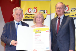 Verleihung des Qualitätszertifikates für Gesunde Gemeinden im Netzwerk durch Landeshauptmann Dr. Josef Pühringer, Gemeinde Pühret