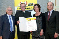 Verleihung des Qualitätszertifikates für Gesunde Gemeinden im Netzwerk durch Landeshauptmann Dr. Josef Pühringer, Gemeinde Bad Kreuzen