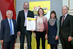 Verleihung des Qualitätszertifikates für Gesunde Gemeinden im Netzwerk durch Landeshauptmann Dr. Josef Pühringer, Gemeinde Andrichsfurt