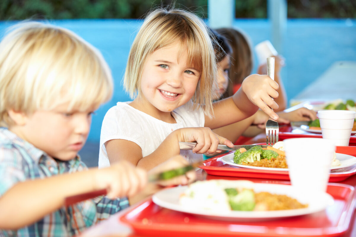 Kinder beim Essen